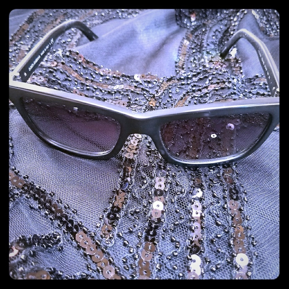 EUC DOLCE & GABBANA Sunglasses🕶
